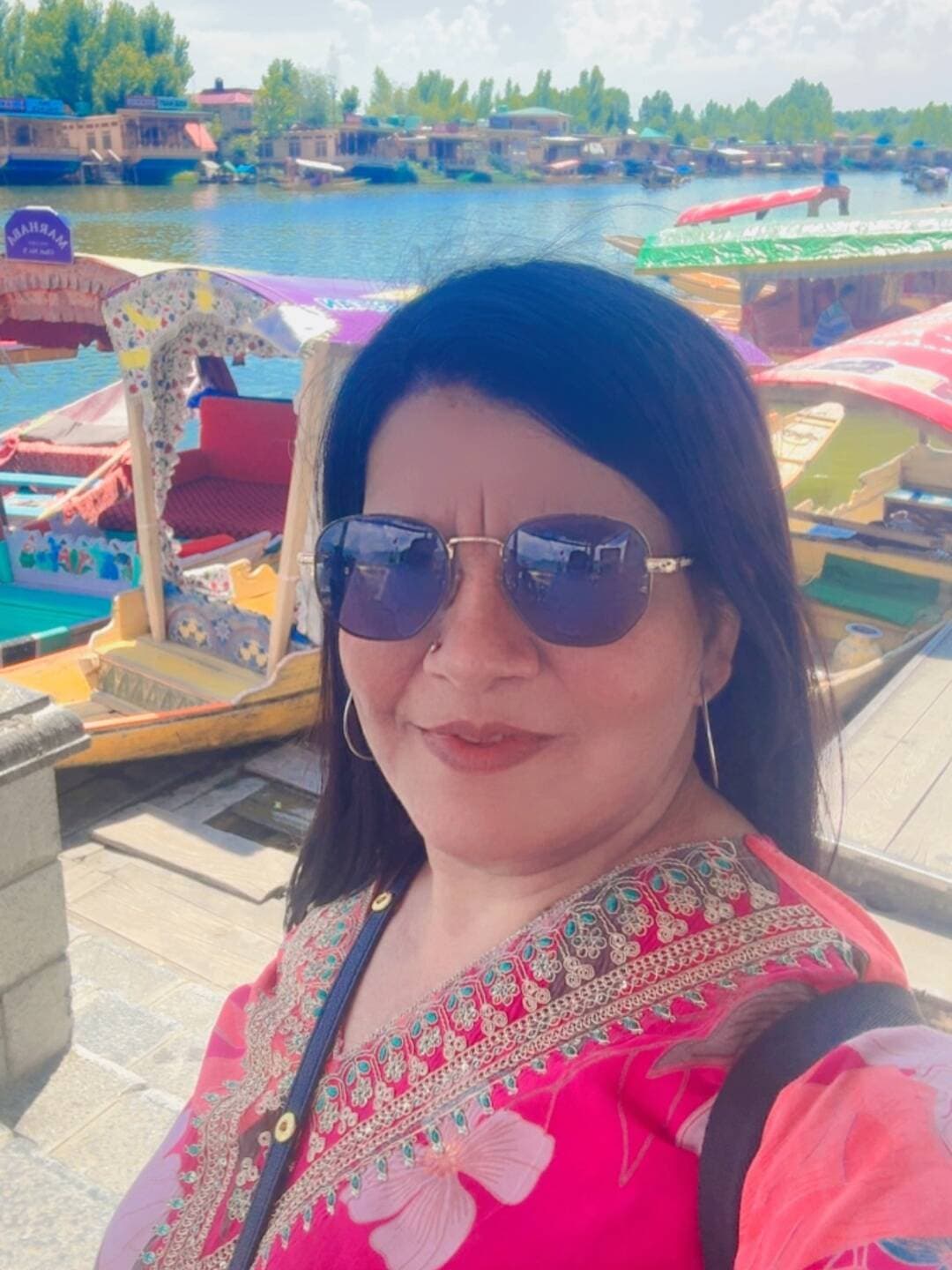 Kashmir diaries: Few pictures , a thousand emotions. 📸💙…
#kashmir #kashmirdiaries #familytime #travelgram #wanderlust