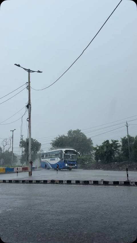 Kya yaha sach hai ..?
#bhopal #barish #bhopal_the_city_of_lakes #bhopali #viral