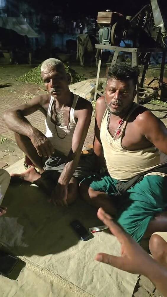 नगर निगम मुंगेर के डिप्टी मेयर खालिद हुसैन देर रात बाढ़ पीड़ितों के बीच उनकी समस्याएं को सुनते हुए
<nis:link nis:type=tag nis:id=mungernews nis:value=MungerNews nis:enabled=true nis:link/> <nis:link nis:type=tag nis:id=मुंगेरन्यूज nis:value=मुंगेरन्यूज nis:enabled=true nis:link/> <nis:link nis:type=tag nis:id=नगरविकासविभाग nis:value=नगरविकासविभाग nis:enabled=true nis:link/> Munger Ka Sevak पब्लिक न्यूज़ मुंगेर Shri Krishna Prasad Prabhat Ranjan Nitish Chandra Dubey Khalid Hussain Munger
