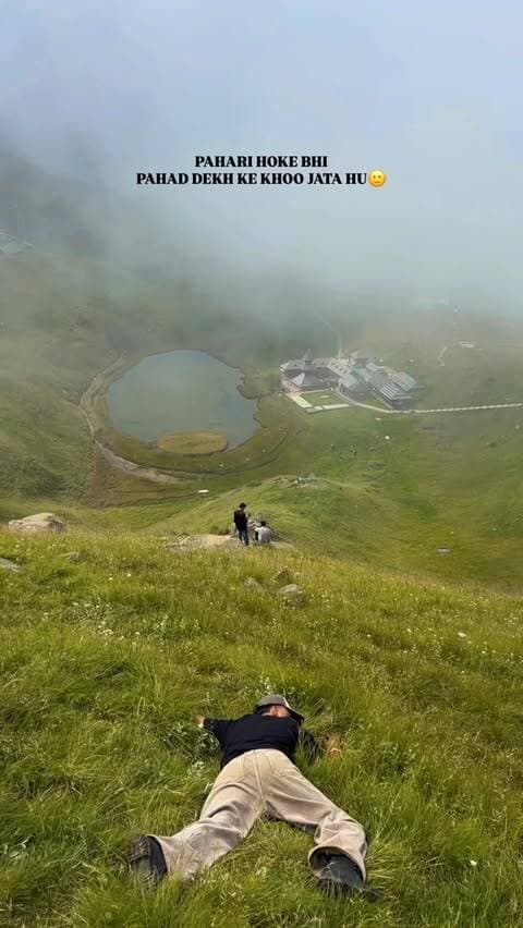 AB KYA KARU MAI🙂
.
.
#pahari #himachal #reelsgrowth #explorereels #prasharlake