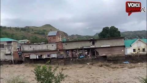 वीडियो हुआ सोशल मीडिया में वायरल
नोट - यह वीडियो की जानकारी नहीं हो पायी है वीडियो कब है, कहा का है
वीडियो की पुष्टि नहीं करता है
#Voicebharat24