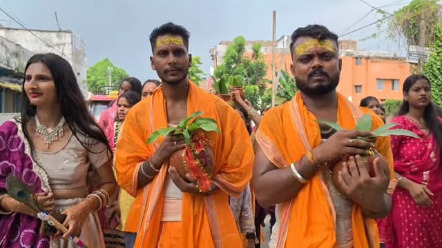 दूधपुरा चैती दुर्गा स्थान के पास कि जन्माष्टमी के उपलक्ष में भव्य कलश शोभा यात्रा #samastipur #bihar #viral #trendingreels #trendingnow