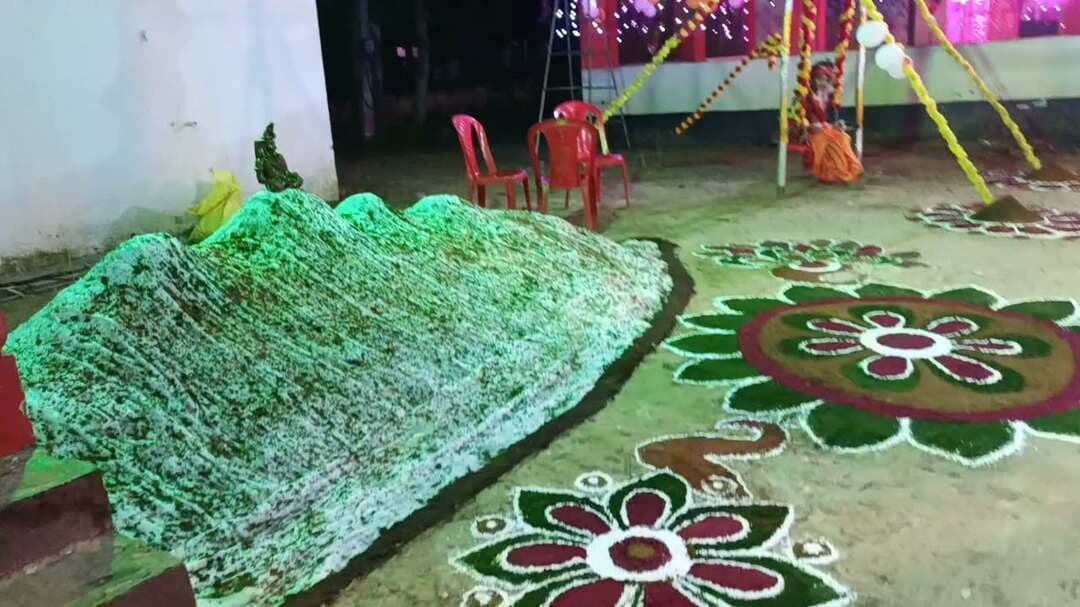 रायबरेली के डीह थाना में जन्माष्टमी के अवसर पर रंगा रंग कार्यक्रम???