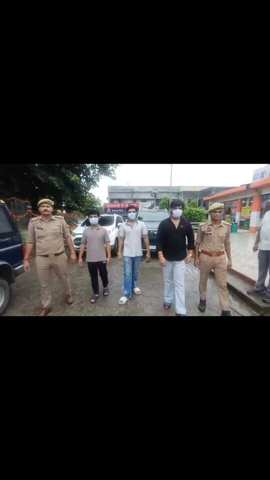 मेरठ;NH-58 पर जन्मदिन का जश्न पड़ा भारी, स्टंटबाजों पर पुलिस का..see more
