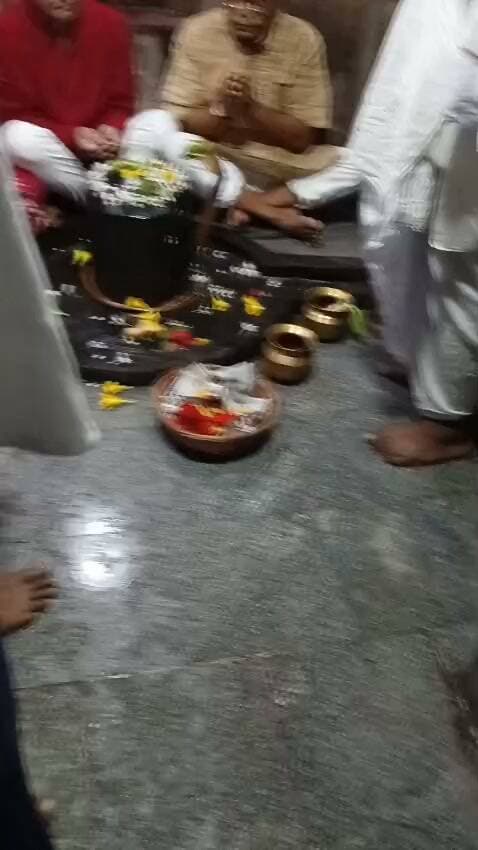 बाबा कोटेश्वर नाथ मंदिर पहुंचे बिहार विधानसभा सचिव संजय सिंह. किया पूजा अर्चना