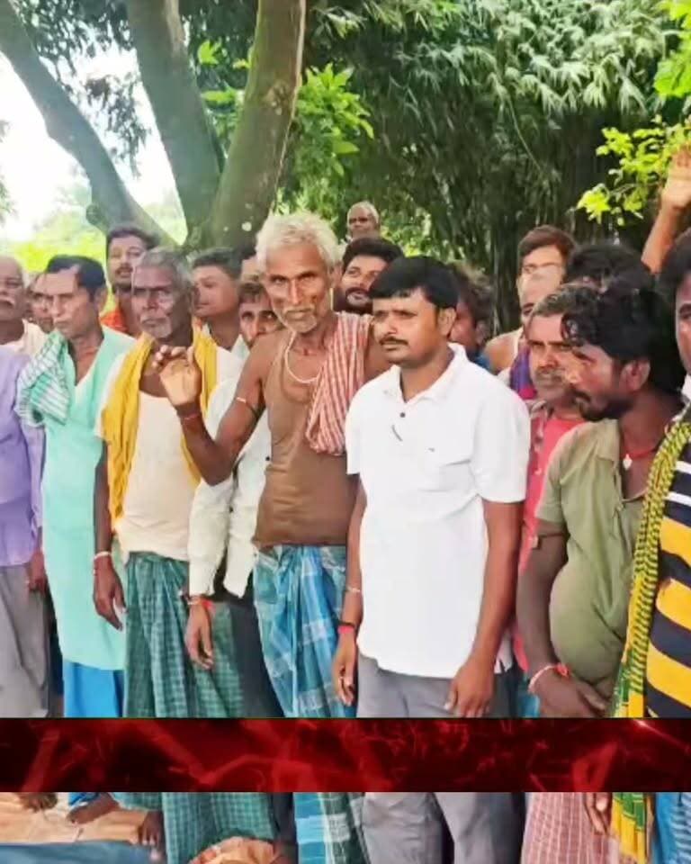 चोरी के आरोप में युवक को पुलिस के हवाले किया, ग्रामीणों पर ही मुकदमा दर्ज होने से मचा बवाल; हरिपुरकला में ग्रामीणों और जनप्रतिनिधियों की बैठक, पुलिस की कार्यशैली पर उठाए सवाल; एसपी और सहरसा डीआईजी से उच्चस्तरीय जांच की मांग।