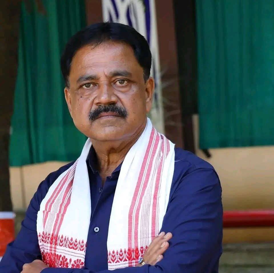मंत्री सुदिव्य कुमार सोनू का आकस्मिक निधन, दिल का दौरा पड़ने से हुआ निधन, पूरे राज्य में शौक की लहर
<nis:link nis:type=tag nis:id=highlight nis:value=highlight nis:enabled=true nis:link/>
<nis:link nis:type=tag nis:id=jharkhand nis:value=jharkhand nis:enabled=true nis:link/>
<nis:link nis:type=tag nis:id=jmm nis:value=JMM nis:enabled=true nis:link/>