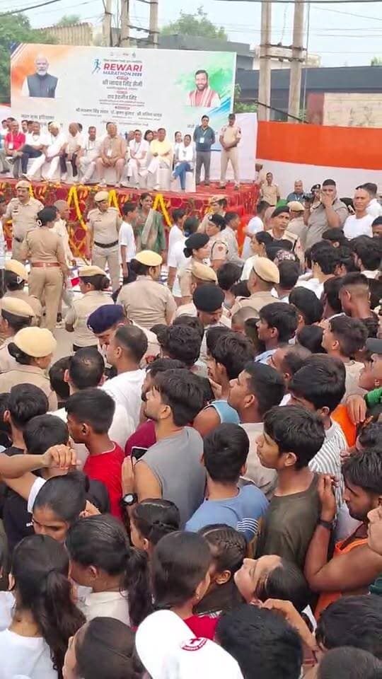 रेवाड़ी मैराथन#उमड़ा जनसैलाब#CM नायब सैनी ने दिखाई हरी झंडी