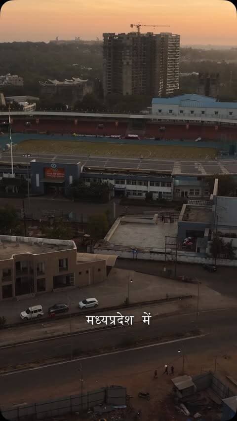 मध्यप्रदेश पैरा स्पोर्ट्स एसोसिएशन के चेयरमैन बने अश्विन शर्मा
मध्यप्रदेश में पैरा-स्पोर्ट्स को लेकर बड़ी खबर सामने आई है। Paralympic Committee of India ने अश्विन शर्मा को Para Sports Association of Madhya Pradesh का चेयरमैन नामित किया है।
इस नियुक्ति के बाद प्रदेश में पैरा-एथलीट्स के लिए खेल सुविधाओं, अवसरों और प्रतिभाओं को आगे बढ़ाने की दिशा में नई पहल की उम्मीद है।
अश्विन शर्मा के नेतृत्व में अब मध्यप्रदेश के पैरा-स्पोर्ट्स को किस तरह नई दिशा मिलती है, इस पर सभी की नजर रहेगी।
#MadhyaPradesh #ParaSports #AshwinSharma #SportsNews #MPNews BhopalNews Paralympics