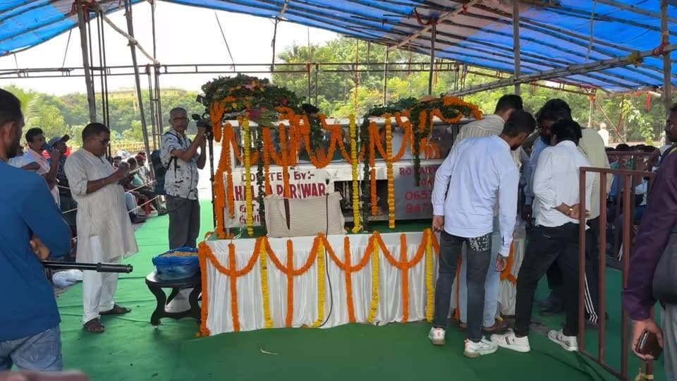 मंत्री सुदिव्य कुमार सोनू को एक पल देखने के लिए उमड़ा जनसैलाब..!