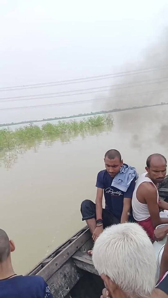 बलिया के दियारा क्षेत्र में बाढ़
