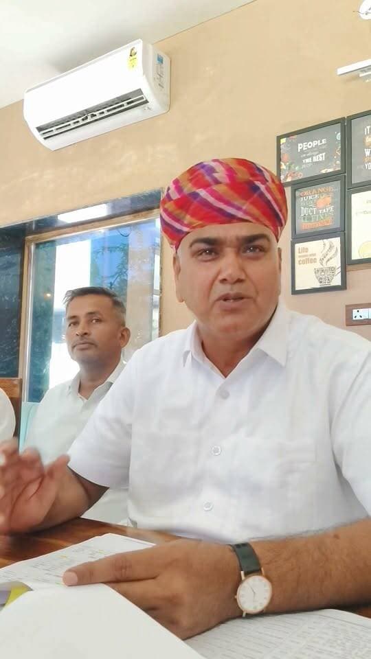 "18 साल से छाती रौंदे" शेरगढ़ विधायक बाबूसिंह राठौड़ ने किस पर साधा निशाना...
Babusingh Rathore
