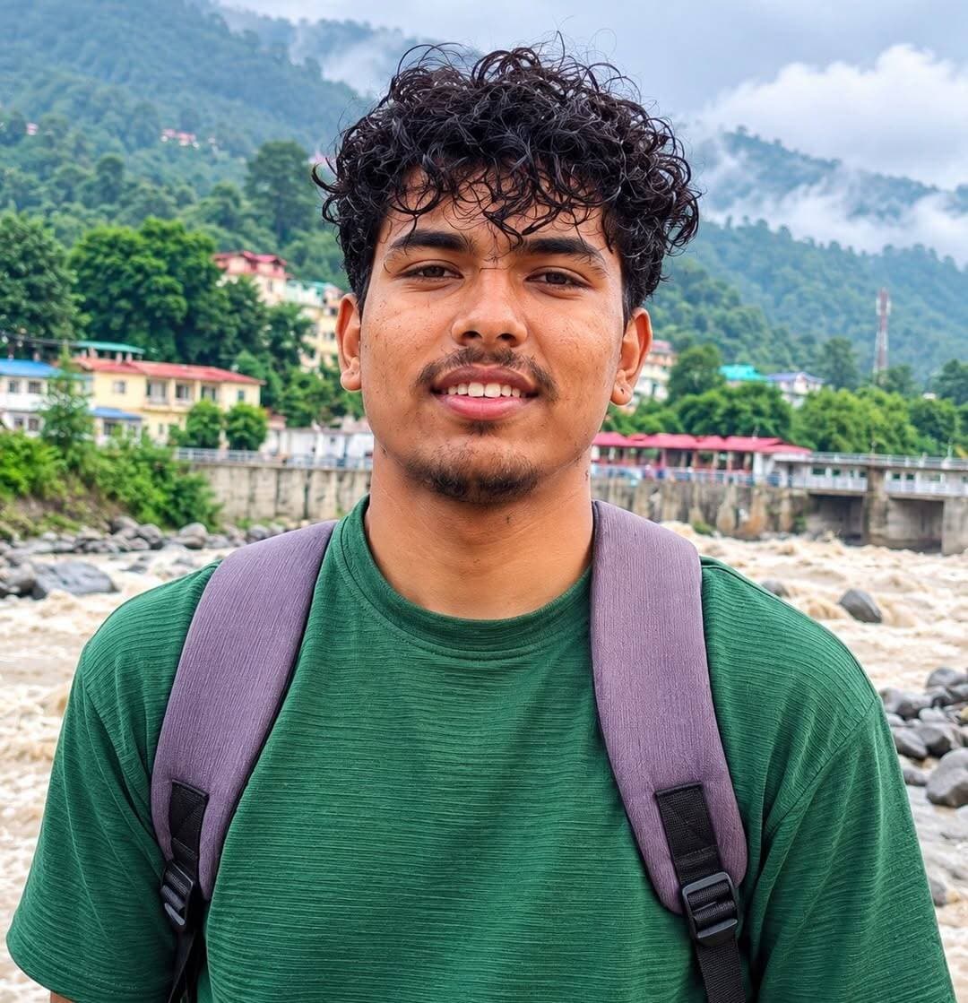 उत्तराखण्ड पहाड़ में अपना जन्मदिन मनाने गया किशोर बह गया उफनाए गधेरे में मातम में बदली परिवार की खुशियां....see more