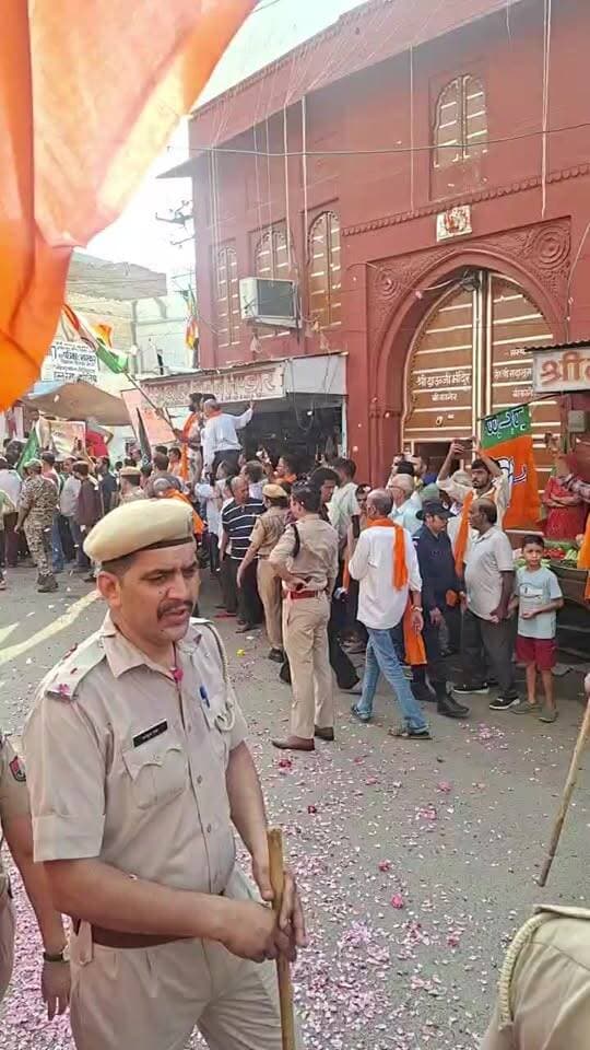 मुख्यमंत्री पहुचे दाऊजी रोड...