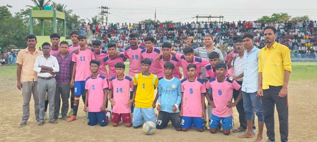 Runners 🎿
বিবেকানন্দ চ্যাম্পিয়ন ট্রফি ২০২৬
মহেন্দ্রগঞ্জ হাই স্কুল।