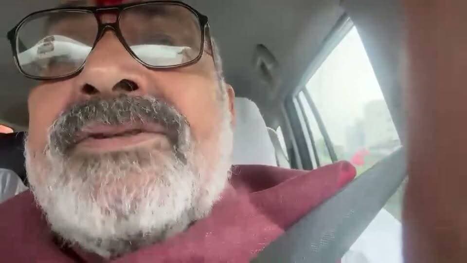 बेगूसराय के सांसद गिरिराज सिंह ने कहा बाढ़ वाले क्षेत्रों में कम्युनिटी किचन लगाया जाएगा सरकार के द्वारा नहीं लगा है तो जानकारी दें