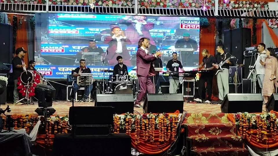 🔴 LIVE | सुरंगानी छिंज मेला महोत्सव 2026 🔴
🎶 दूसरी सांस्कृतिक संध्या का सीधा प्रसारण
देखिए सुरंगानी के ऐतिहासिक छिंज मेला महोत्सव की शानदार लाइव झलकियां और रंगारंग प्रस्तुतियां।
📺 LIVE: पहाड़ी न्यूज़
✍️ सुनील पहाड़ी | Pahadi News
#SuranganiChhinjMela #Live #सांस्कृतिकसंध्या #PahadiNews #SuneelPahadi #सुरंगानी #छिंजमेला �