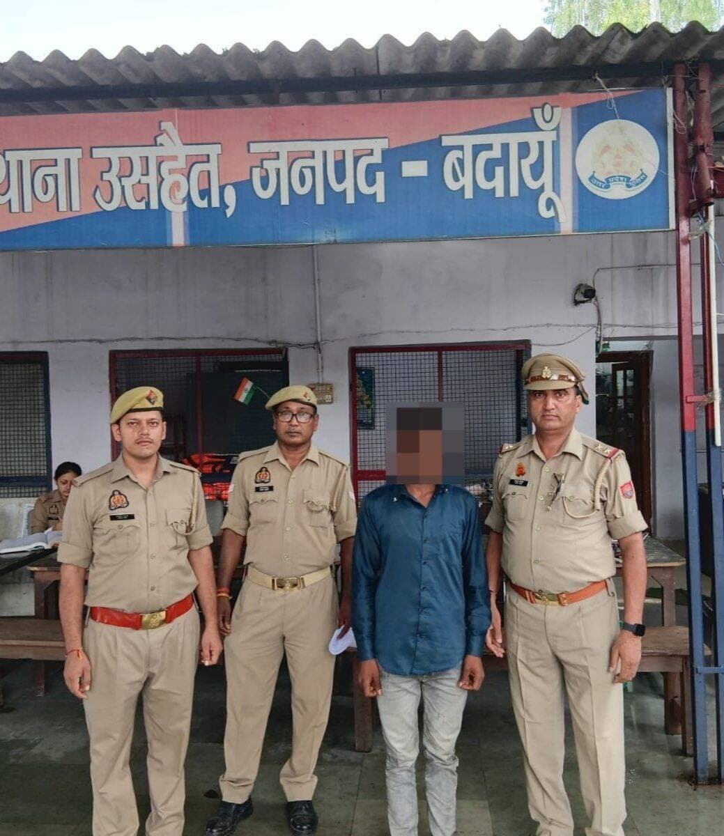 उसैहत थाना पुलिस ने नाबालिग से दुष्कर्म - पास्को एक्ट के तहत बांछित अभियुक्त सुरेश पुत्र रामलाल निवासी सिकंदर पुर वैश्य को गिरफ्तार कर जेल भेजा