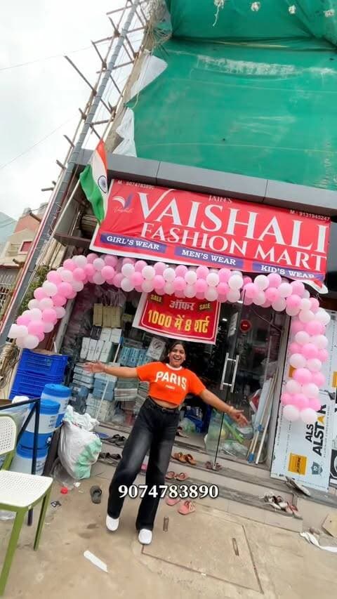 ‼️1200/- Me 3 Jeans😱💥
👖BIGGEST FASHION DEAL ALERT! 👖🔥
Ladies, it’s time to upgrade your wardrobe without spending a fortune! 😍💃
✨ Get 3 High-Quality Jeans for just ₹1200 at Vaishali Fashion Mart! 🛍️🔥
Choose your favorite styles:
👖 Baggy Jeans
👖 Mom Fit Jeans
👖 Straight Fit Jeans
👖 6 Pocket Jeans
✨ And many more trendy designs!
💯 Premium Quality
💯 Super Comfortable
💯 Trendy & Stylish
💯 Perfect for Daily Wear & College Looks
🌟 Not just that!
🤎 Korean Fabric Boot Cut Pants also available for ONLY ₹1200! 🤯✨
✔️ Ultra Comfortable
✔️ Premium Fabric
✔️ Perfect Fit
✔️ Elegant & Trendy Look
🔥 And the most demanded article of the season…
👖✨ Get 3 Linen Pants for just ₹1400 ✨👖
💫 Soft & Breathable Fabric
💫 Super Comfortable
💫 Premium Finish
💫 One of the Most Trending & Demanding Fashion Articles in India 🇮🇳🔥
Why spend more when you can get premium fashion at unbeatable prices? 😍🛍️
🏃♀️ Hurry up! Grab your favorite styles before stocks run out! ⏳🔥
📍 Visit Vaishali Fashion Mart today and refresh your wardrobe with the latest fashion trends! 💃✨
.
.
Follow @videsibhopal ack
.
.
.
#bhopal #explorepage #bhopalcity #explorebhopal #cityoflakes