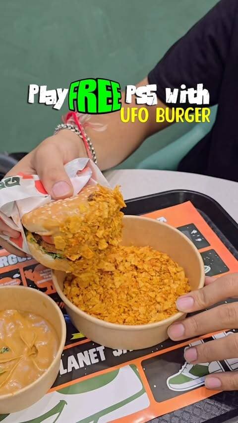Free PS5 with your burger? Yes, really.
Burgonomics, Opp. KU, Ahmedabad
Their 17th outlet is now open, and the launch is going all out. Buy One Get One on Big Bang Burgers till 11 September, plus an hour of free PS5 gaming on every bill above ₹999.
First time in Gujarat, only at Burgonomics:
• Viral Sizzling Burger
• Viral Sydney's Nacho Burger
• UFO Burger
• BOGO on Big Bang Burgers till 11 September
• 1 hour free PS5 on bills above ₹999
• Three exclusive burgers you won't find anywhere else in Gujarat
• Perfect for group hangouts and gaming sessions
📍 Burgonomics, Opp. KU, Ahmedabad
The BOGO offer ends 11 September, so save the location and tag the friend who's always up for burgers and a gaming session.
Burgonomics Ahmedabad, Best Burgers Ahmedabad, UFO Burger, Sizzling Burger Ahmedabad, PS5 Cafe Ahmedabad, Gaming Cafe Ahmedabad, Burger Offers Ahmedabad, BOGO Offer Ahmedabad, New Outlet Ahmedabad, Ahmedabad Foodie, Nacho Burger, Burger Lovers Ahmedabad, Gujarat Foodie, Things To Do Ahmedabad, Trending Food Ahmedabad