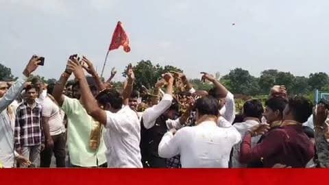 देहरीपाल से देवरीमाता तक ग्रामीणों ने निकाली भव्य चुनर यात्रा, माता को अर्पित की 200 फीट लंबी चुनर, बड़ी संख्या में ग्रामीण और मातृशक्ति हुई शामिल