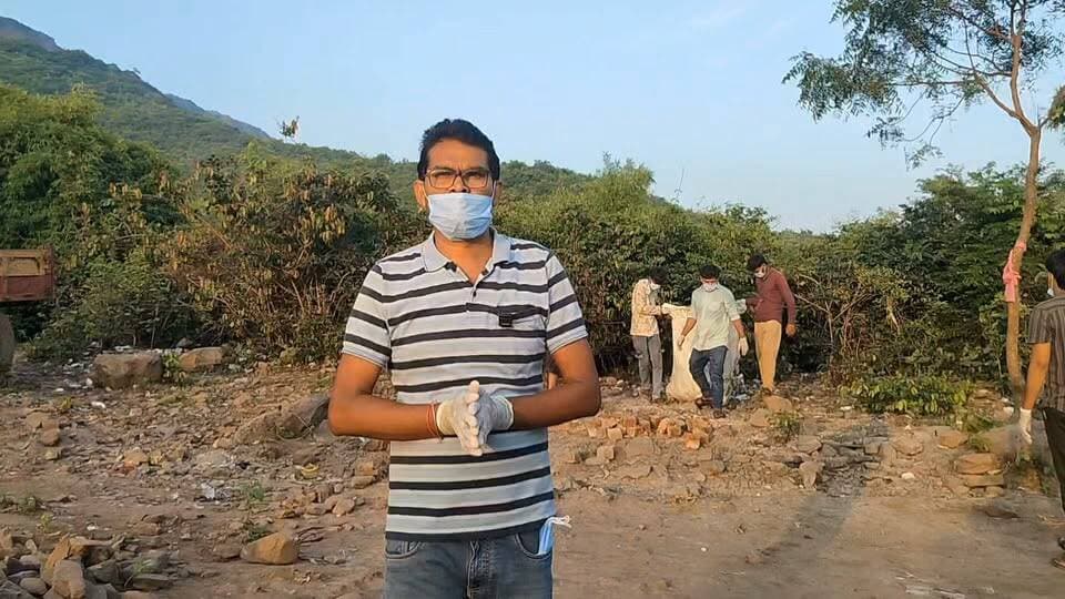 महादेव खोह में सावन मेला के बाद साफ सफाई, सोशल मीडिया इनफ्लेंशर, पत्रकार, नगर पंचायत रोहतास, महादेव खोह की कमिटी ने किया साफ सफाई #mahadevkhoh #कैमूर_पहाड़ी #अपना_रोहतास #महादेव_खोह #धार्मिक_स्थल #nauhatta #नगर_पंचायत_रोहतास #स्वच्छता_अभियान #रोहतास #SwachhBharat