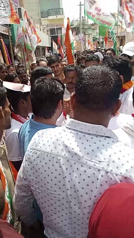 #नवलगढ़ का सियासी पारा हाई: पूर्व मंत्री Dr. Rajkumar Sharma के भव्य रोड शो में उमड़ा जनसैलाब, 45 कांग्रेस प्रत्याशियों के लिए मांगा समर्थन!
#ShekhawatiPost