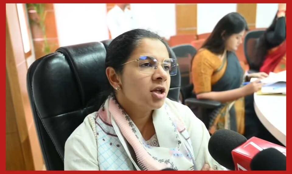 #जानिए। #जनता दरबार में दर्ज शिकायतों के निस्तारण को लेकर #जिलाधिकारी टिहरी #नितिका खंडेलवाल का क्या है कहना।
