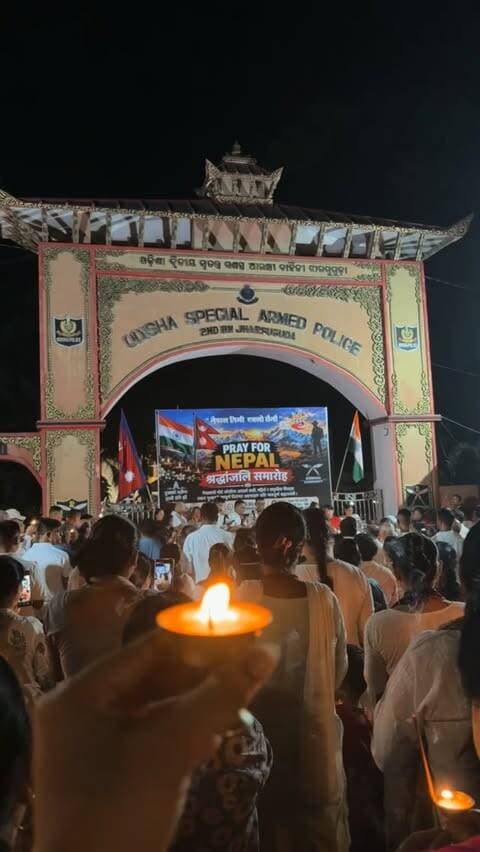 What started as a small step to stand with the people of Nepal turned into something much bigger because of your love and support. 🇳🇵🇮🇳
Yesterday reminded us that borders may divide countries, but humanity brings us together. Grateful for every person who stood with us. ❤️
#prayfornepal #jharsuguda #odisha #prayer #army