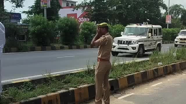 हाटा: हंसराज विश्वकर्मा के हाटा प्रथम आगमन पर भव्य स्वागत, सैकड़ों कार्यकर्ताओं ने किया जोरदार अभिनंदन