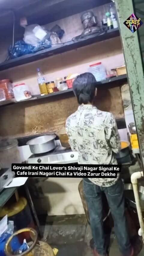 Govandi Ke Chai Lover's Shivaji Nagar Signal Ke Cafe Irani Nagori Chai Ka Video Zarur Dekhe