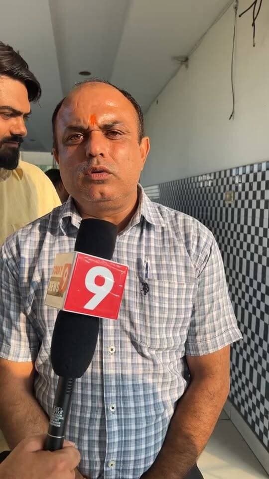 किच्छा सिरौली कांग्रेस में टिकट के लिए रायशुमारी
देखिए, कौन-कौन हैं दावेदार?