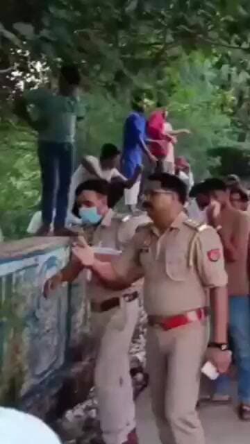शहजमाल कब्रिस्तान में अज्ञात शव मिलने से सनसनी, पुलिस जांच में जुटी