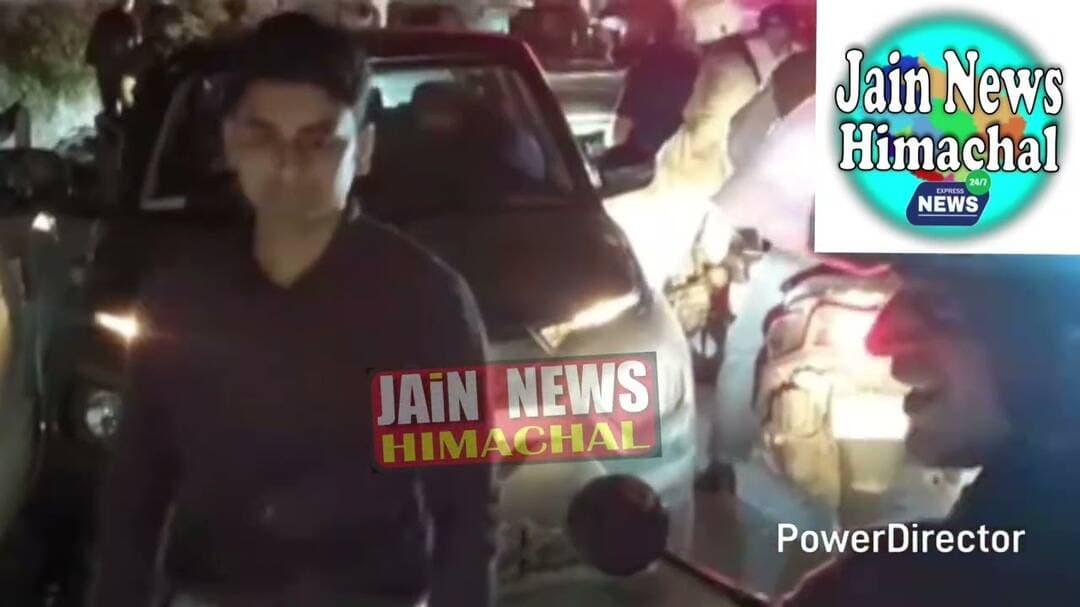 ढालपुर में बड़ा हा*दसा गलत दिशा से आ रही नशे में धुत कार ने फॉर्च्यूनर को ठोक दिया #viral #viralvideo