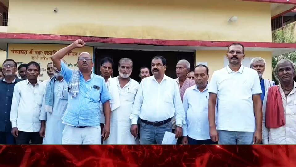पंचायत सरकार भवन भदौल बुधमा लखराज में नशा मुक्त समाज बनाने को लेकर युवाओं ने लिया संकल्प।