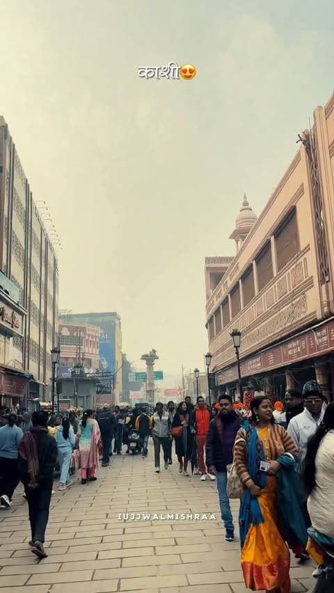 काशी ♥️
Follow me @iujjwalmishraa
#kashi #explorepage #ghatsofvaranasi #viral #banaras