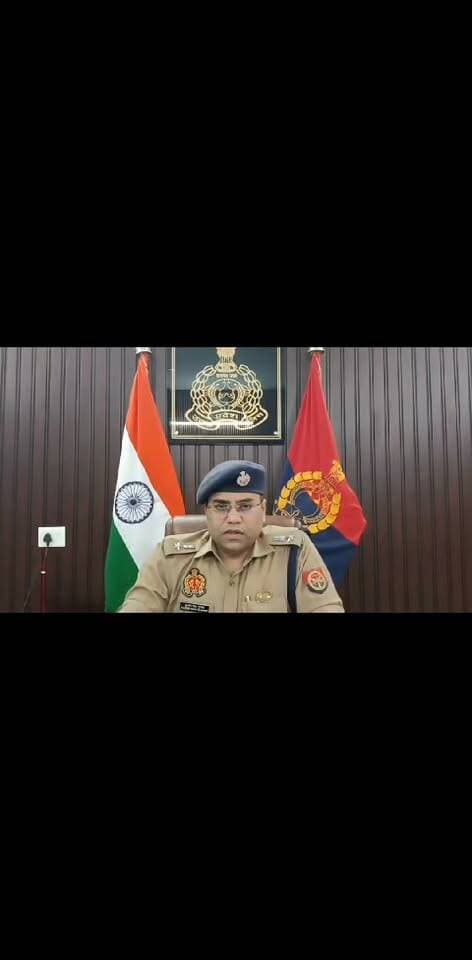 फूलपर मामले में प्रशासन ने क्या कहा