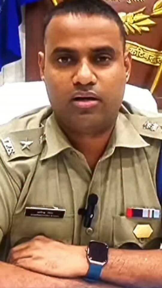 डर दिखाकर कोई डलवाए वोट, तुरंत दें पुलिस को सूचना - SP धर्मेंद्र सिंह
#chittorgarhnews #latestnews #newsupdates