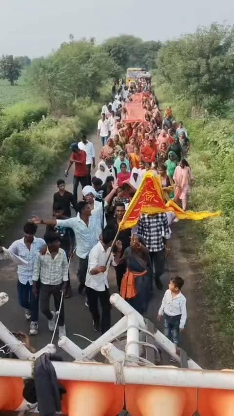 ग्राम गोविंदा से देवरी माता मंदिर तक निकली 151 फीट लंबी चुनर यात्रा, जयकारों से गूंजा क्षेत्र
