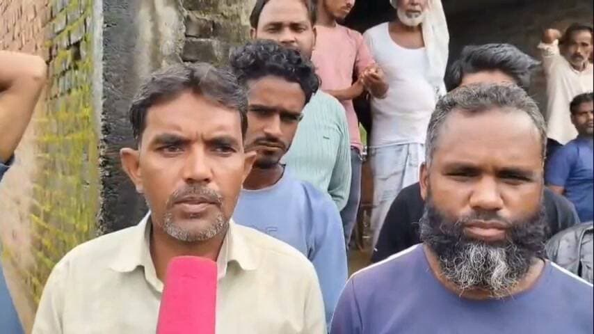 मंईयां सम्मान से SIR तक: भाजपा पर उठे सवाल, लोहरदगा में निर्वाचन प्रक्रिया को लेकर मुस्लिम समाज में डर का आरोप
#lohardga