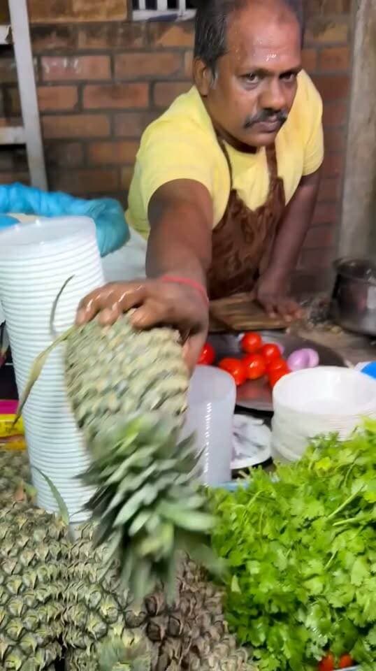🔥 Anna Making The Craziest & Healthy Jhalmuri 😍 | Indian Street Food
#Jhalmuri #StreetFood #IndianStreetFood #HealthyFood #Foodie #StreetFoodIndia #FoodLovers #JhalMuri #FoodViral