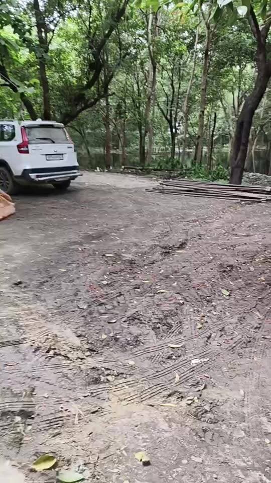 मऊ के जिला कलेक्ट्रेट के धरना स्थल पर सवर्ण समाज का शक्ति प्रदर्शन