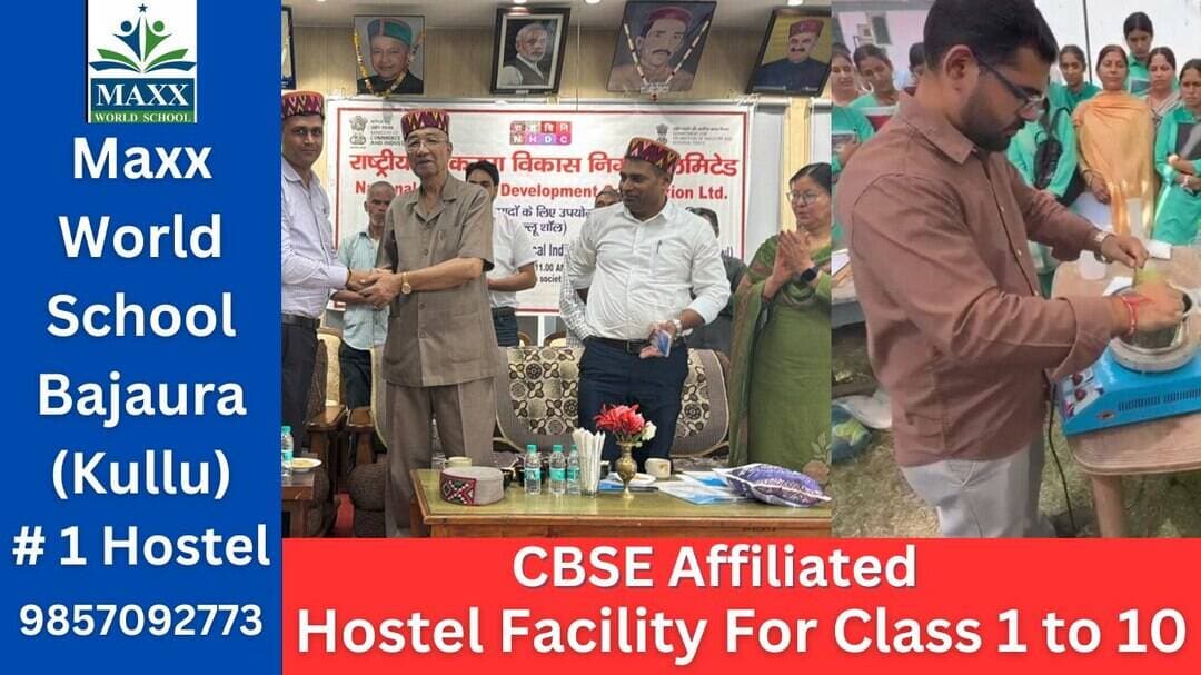**भुट्टिको में हथकरघा बुनकरों के लिए जीआई जागरूकता एवं प्राकृतिक रंगों पर कार्यशाला**
**कुल्लू।** राष्ट्रीय हथकरघा विकास निगम, वस्त्र मंत्रालय भारत सरकार की ओर से भुट्टिको सभागार में हथकरघा बुनकरों, उद्यमियों और आईटीआई शमशी के प्रशिक्षणार्थियों के लिए जीआई जागरूकता एवं प्राकृतिक रंगों के उपयोग पर एक दिवसीय DIY कार्यशाला आयोजित की गई।
कार्यशाला में मुख्य अतिथि के रूप में भुट्टिको के अध्यक्ष एवं पूर्व बागवानी मंत्री **ठाकुर सत्य प्रकाश** ने शिरकत की। बुनकर सेवा केन्द्र कुल्लू के प्रभारी उप निदेशक अनिल साहू, सहायक निदेशक विनय कुमार तथा जिला उद्योग केन्द्र की प्रबंधक प्रवीण लता ने केन्द्र व प्रदेश सरकार की विभिन्न योजनाओं की जानकारी दी।
ठाकुर सत्य प्रकाश ने कहा कि इस तरह की कार्यशालाएं हथकरघा बुनकरों में नई ऊर्जा का संचार करेंगी। उन्होंने कुल्लू शाल को प्राप्त **भौगोलिक संकेतक (GI)** प्रमाणिकता को महत्वपूर्ण उपलब्धि बताते हुए कहा कि इससे कुल्लू की पारंपरिक बुनाई शैली को संरक्षण मिला है और बुनकरों के लिए रोजगार के अवसर भी मजबूत हुए हैं।
कार्यशाला में जीआई एवं प्राकृतिक रंगाई की व्यवहारिक बारीकियों की जानकारी दी गई। इसमें कुल **110 बुनकरों एवं आईटीआई शमशी के विद्यार्थियों** ने भाग लिया, जबकि **39 प्रशिक्षणार्थियों को प्रमाण पत्र** प्रदान किए गए।