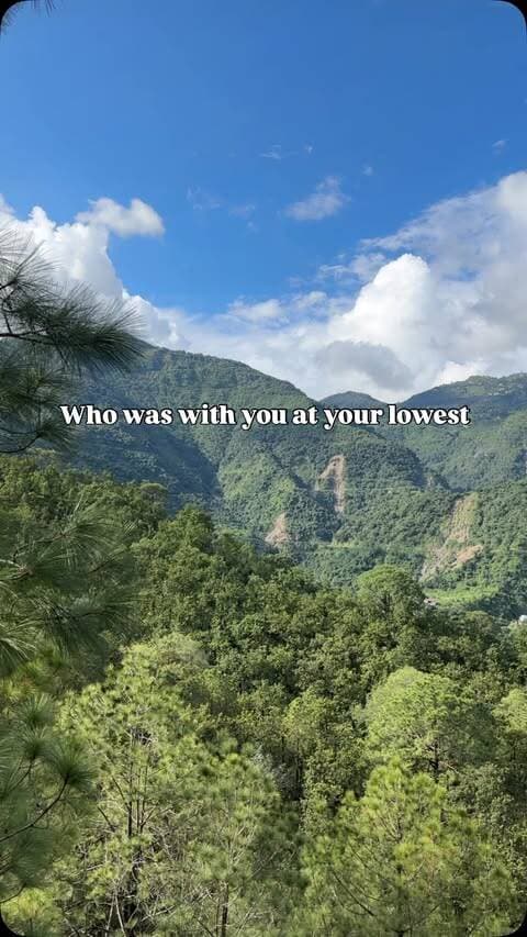 Lowest or highest, he is always there
.
.
#krishnalove #krishana #instagram #reels #radhakrishna