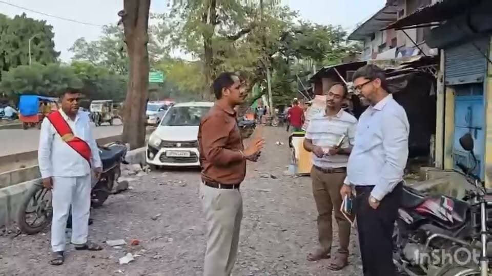 #चित्रकूट
जिलाधिकारी पुलकित गर्ग ने दिव्य पथ और तुलसी पथ के कार्यों का किया निरीक्षण
