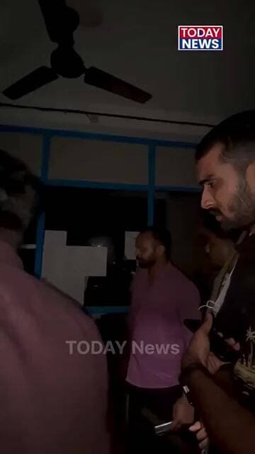 ഭരണം മാറിയപ്പോൾ കെഎസ്ഇബി ഓഫീസിൽ ഇതാണ് അവസ്ഥ