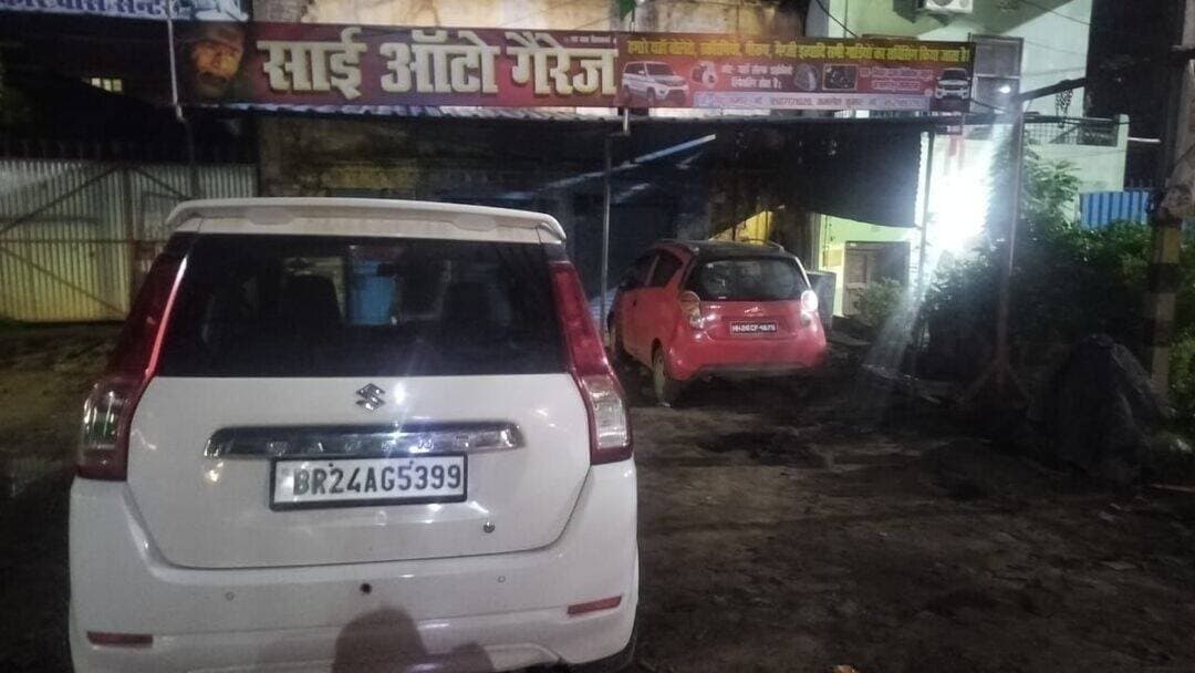 सासाराम में जल जमाव की शिकार हुई वरिष्ठ पत्रकार की गाड़ी