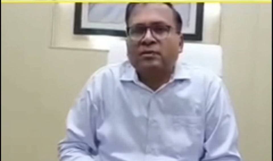 शाहजहांपुर में बाढ़ की स्थिति कैसी है देखिए लाइव रिपोर्ट जिलाधिकारी शाहजहांपुर