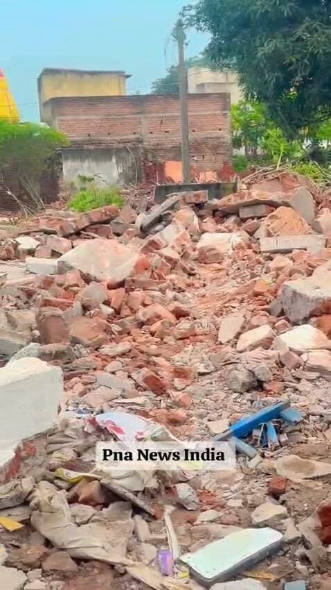 BDO पर FIR नहीं, थप्पड़ और बदसलूकी पर भड़के पूर्व विधायक विनोद सिंह,थाना प्रभारी से तीखी नोकझोंक #pnanewsindia #apnagiridihnews #vidhayakjee #bidhyak #GiridihNews