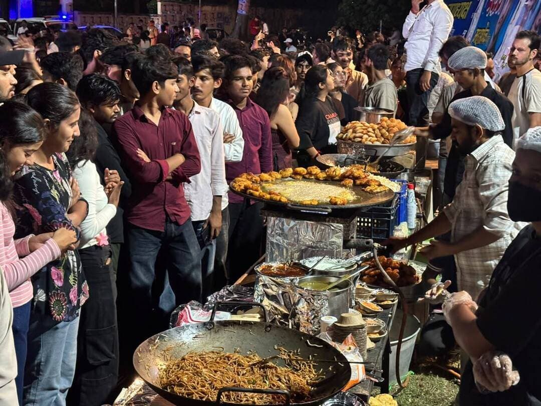दाल भात से शुरू हुआ गढ़वाल विश्वविद्यालय का छात्र संघ चुनाव, केंद्रीय विश्वविद्यालय बनने के बाद “चाऊमीन-पिज्जा” तक पहुंच गया।